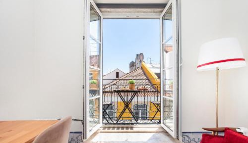Apartment with Balcony