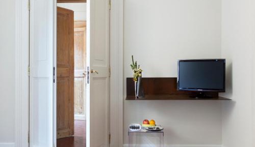 Double or Twin Room with City View