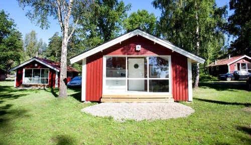 Cottage (4 Adults)