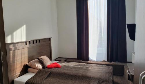 Large Single Room