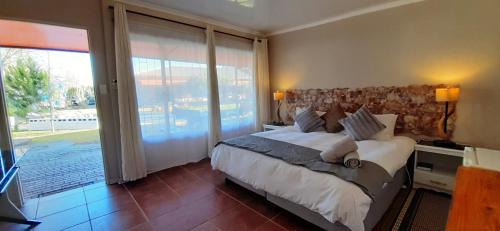 Double or Twin Room with Garden View