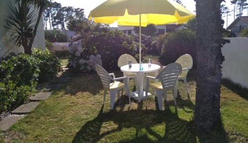 Deluxe Double Room with Extra Bed