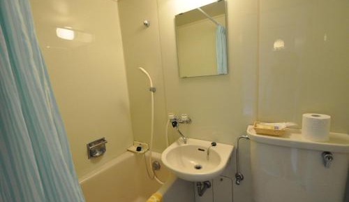 Twin Room with Private Bathroom