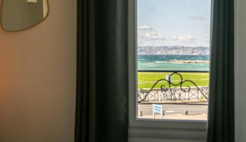 Standard Double Room with Sea View