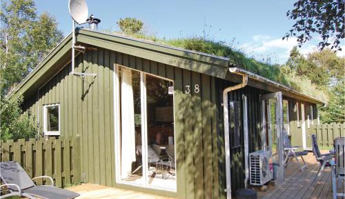 Three-Bedroom Holiday Home 