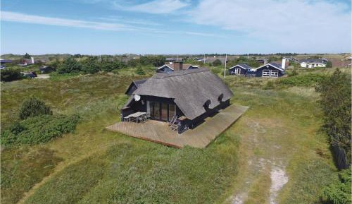 Three-Bedroom Vacation Home 