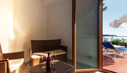 Apartment with Terrace