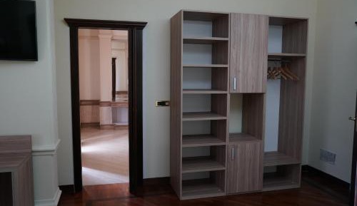 King Suite with Spa Bath