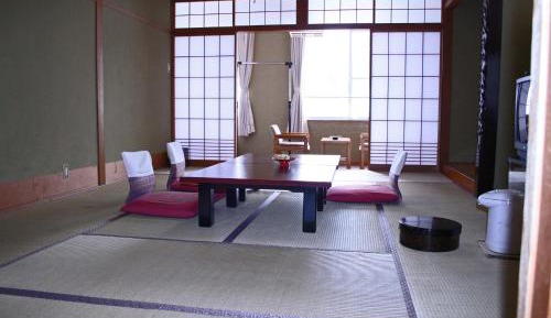 Japanese-Style Standard Family Room