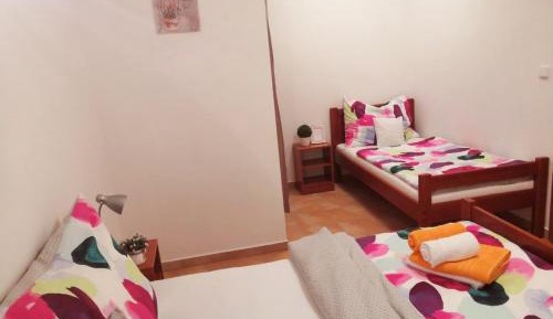 Apartment with Garden View