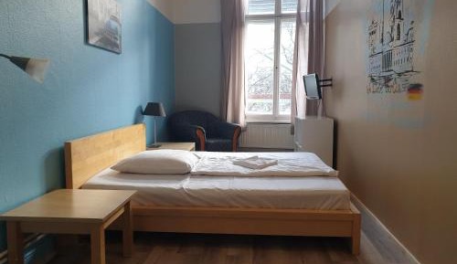 Double Room with Shared Bathroom
