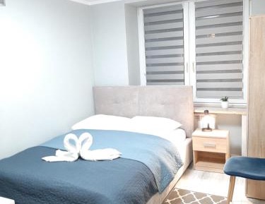 Deluxe Double Room with Private Bathroom