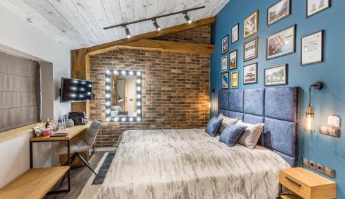 Queen Room with Garden View