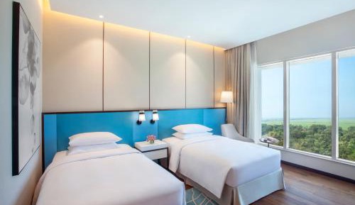 Twin Room with Pool View