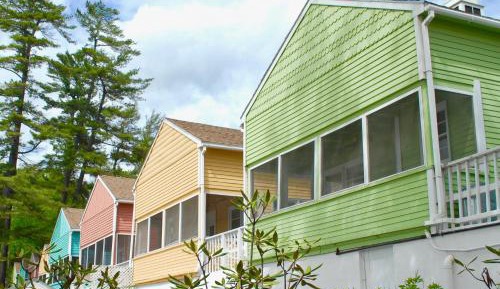 Two-Bedroom Cottage - Lake View - Queen/Twins