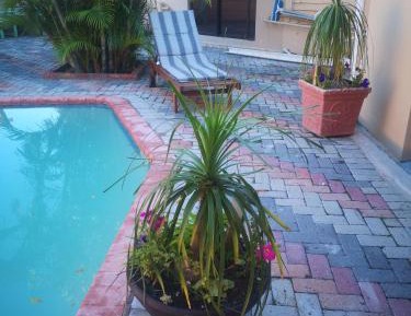 Deluxe Double or Twin Room with Pool Access