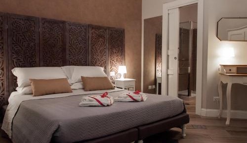 Quadruple Room with Private Bathroom