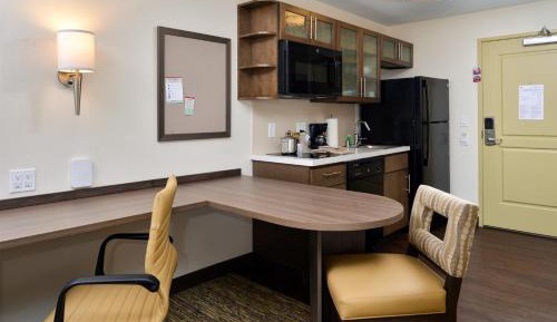 King Studio Suite - Non-Smoking