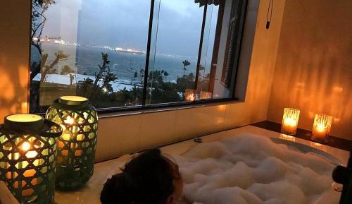 Deluxe Double Room with Balcony and Sea View