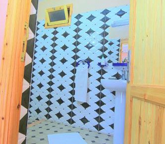 Economy Triple Room