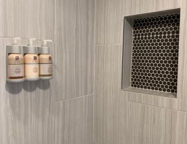 Standard King Room - Non-Smoking 