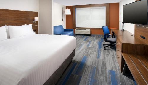 King Suite with Sofa Bed