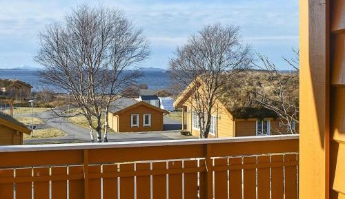Three-Bedroom Vacation Home 