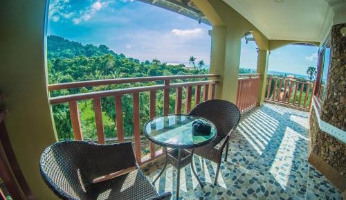Double Room with Balcony and Sea View