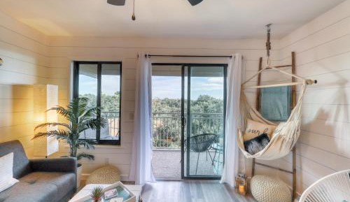 One Bedroom Apartment