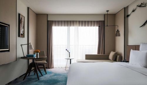 Superior King Room