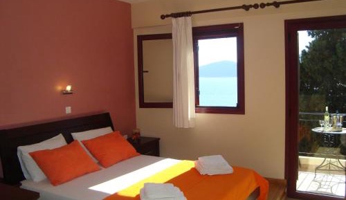 Studio with Sea View
