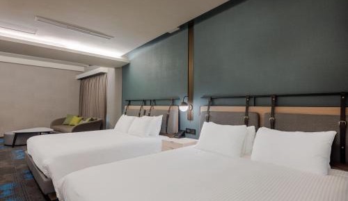 Executive Triple Suite