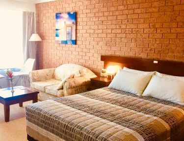 Large Twin Room