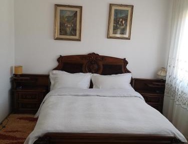 Quadruple Room with Shared Bathroom