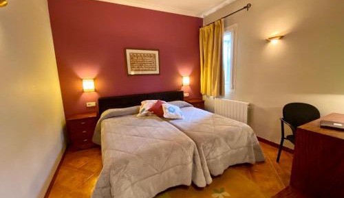 Twin Room with Bathroom