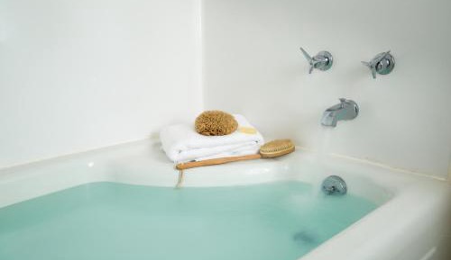 Suite with Lake View 4