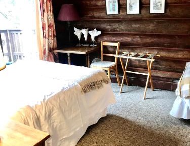Double Room with Balcony (3 Adults)