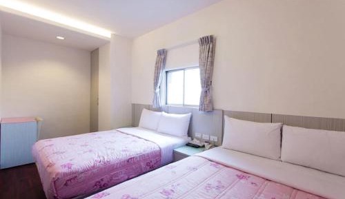 Family Room (4 Adults)