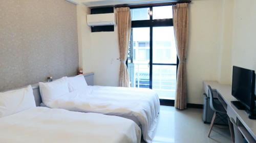 Quadruple Room with Balcony