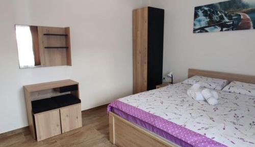 Economy Double Room