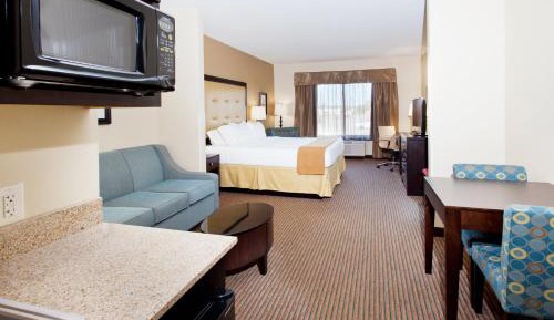 King Suite with Sofa Bed