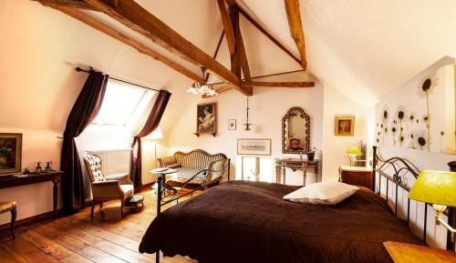 Double Room with Private Bathroom