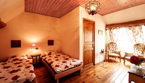 Double Room with Private Bathroom