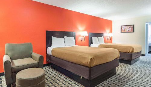 Double Room with Two Double Beds - Smoking