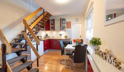 One-Bedroom Apartment with Shower
