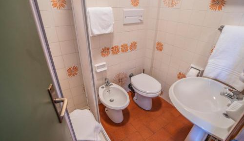 One-Bedroom Apartment (4 Adults)