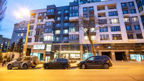 One-Bedroom Apartment with Balcony and City View