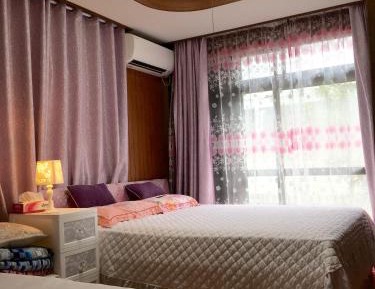 Triple Room with Shared Bathroom