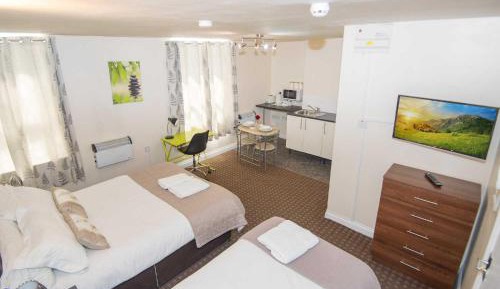 Studio Apartment