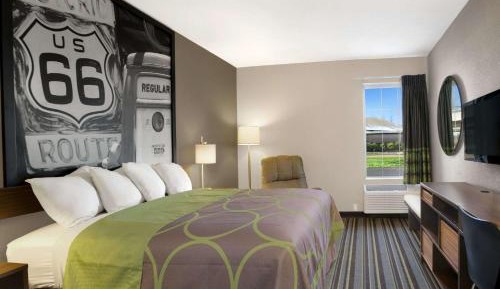 King Room - Non-Smoking